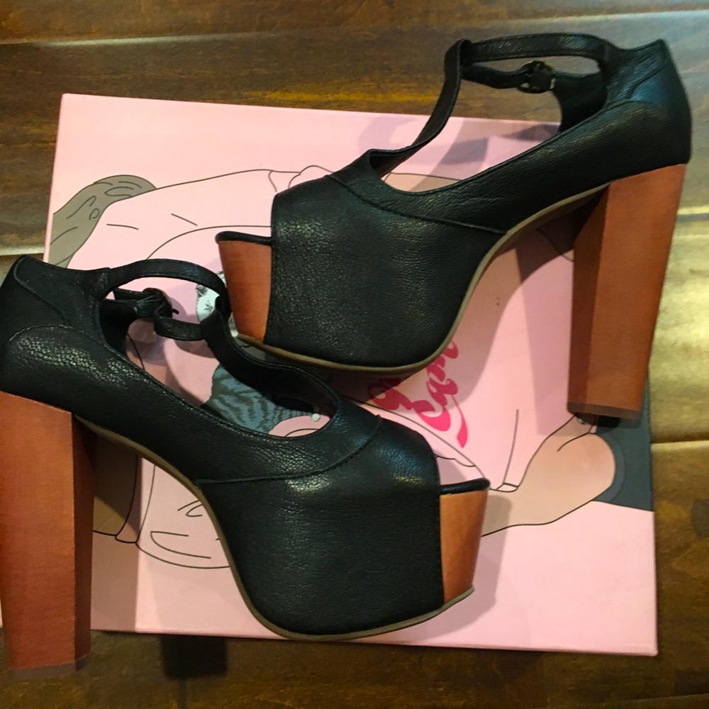 NWB Jeffrey Campbell Foxy Heels